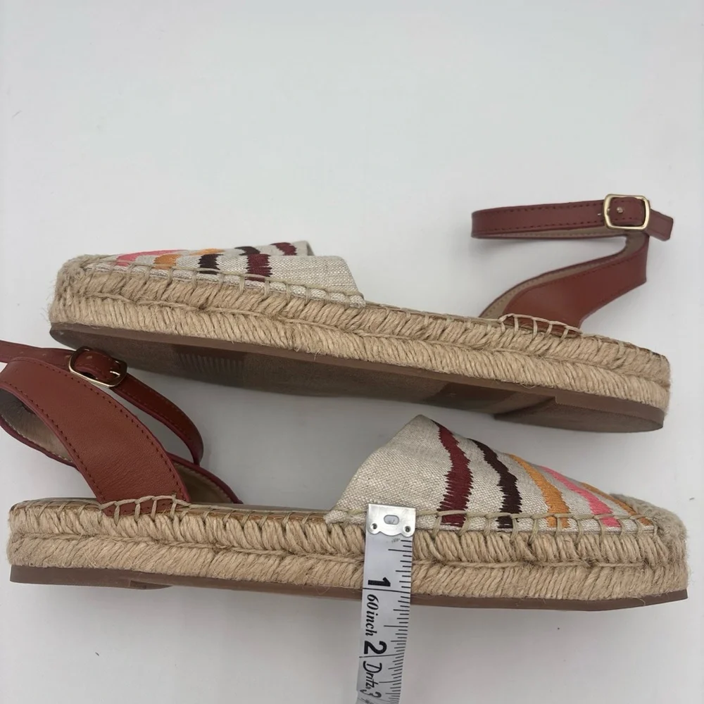 Ann‎ Taylor Striped Espadrilles in Cream and Pink